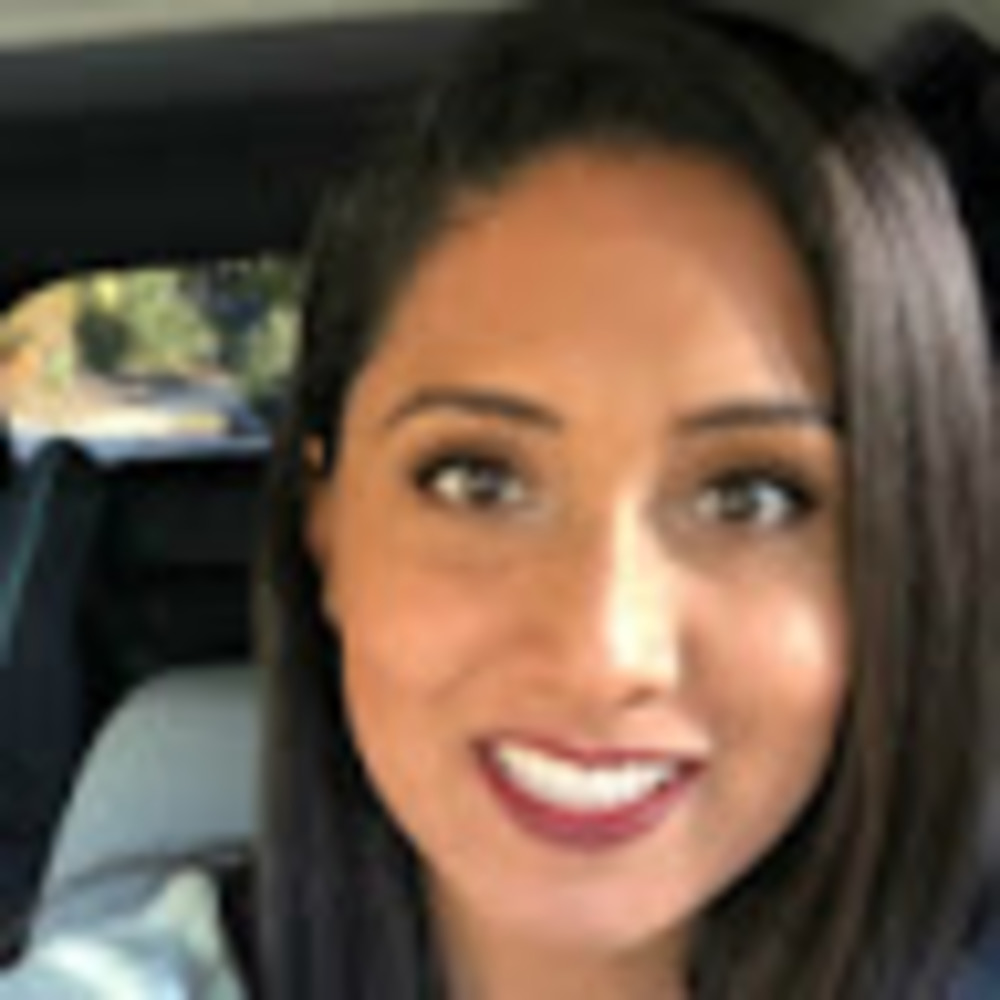 Meet your Posher, Aisha